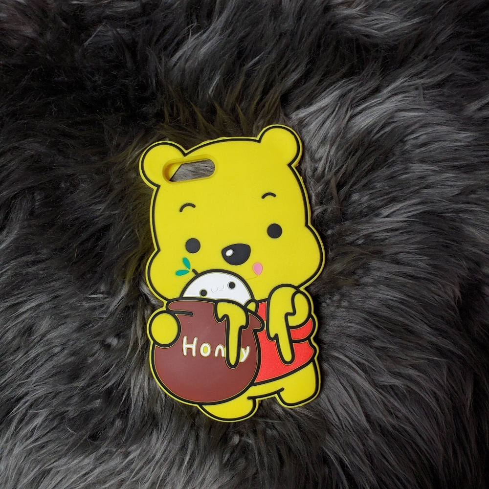 iPhone Winnie the Pooh case